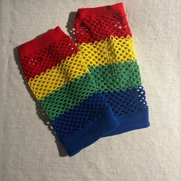Rainbow Fishnet Gloves (OS) - Picture 4 of 4